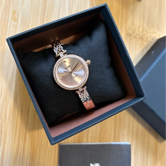 Coach Park RoseGold Watch With 30mm Face With Bangle Bracelet - Picture 1 of 5